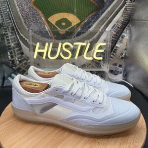 VANS AVE SHOES LEATHER WHITE/WHITE MENS 8.5